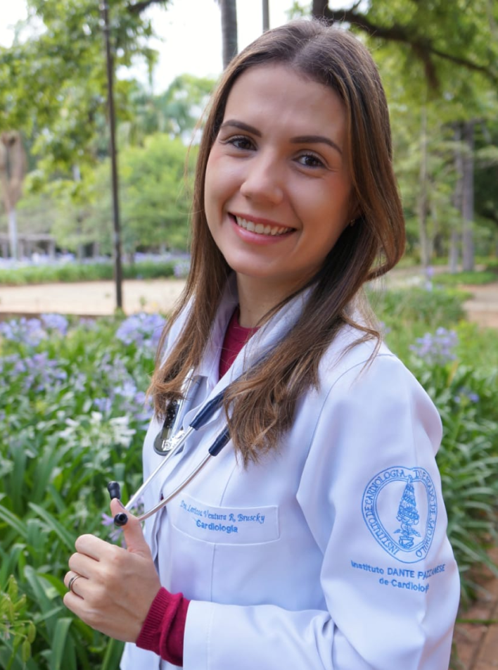 Dra. Larissa Ventura R. Bruscky